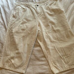 SMITH Ivory Jean Capri- size 16W